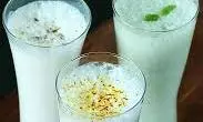 Cold Lassi: गर्मी से तुरंत मिलेगी राहत, बनाएं ठंडी लस्सी Cold Lassi: गर्मी से तुरंत मिलेगी राहत, बनाएं ठंडी लस्सी