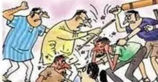 Up News: कार की टक्कर के बाद दो पक्षों में खूनी संघर्ष Up News: कार की टक्कर के बाद दो पक्षों में खूनी संघर्ष
