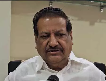 वन नेशन, वन इलेक्शन पर सरकार गंभीर : पृथ्वीराज चव्हाण वन नेशन, वन इलेक्शन पर सरकार गंभीर : पृथ्वीराज चव्हाण