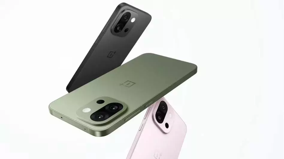 OnePlus 13s की Price और Features हुआ लीक, इस कीमत में हो सकता लॉन्च OnePlus 13s की Price और Features हुआ लीक, इस कीमत में हो सकता लॉन्च