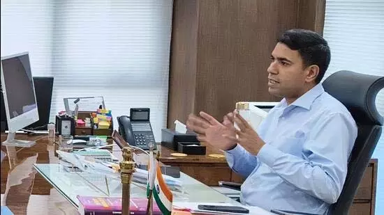 MCG ने टैक्स गड़बड़ियों के लिए खोला हेल्प डेस्क MCG ने टैक्स गड़बड़ियों के लिए खोला हेल्प डेस्क