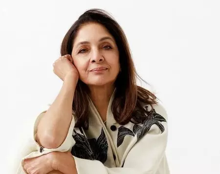Neena Gupta ने बचे हुए चावल से बनी इस स्वादिष्ट डिश से शेफ़ बन गईं Neena Gupta ने बचे हुए चावल से बनी इस स्वादिष्ट डिश से शेफ़ बन गईं