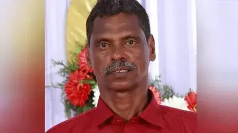 Kochi: घर में आग लगाने के बाद व्यक्ति ने फांसी लगा ली Kochi: घर में आग लगाने के बाद व्यक्ति ने फांसी लगा ली