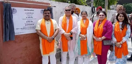 Ludhiana: ₹6 करोड़ की सड़क परियोजनाओं का शुभारंभ Ludhiana: ₹6 करोड़ की सड़क परियोजनाओं का शुभारंभ
