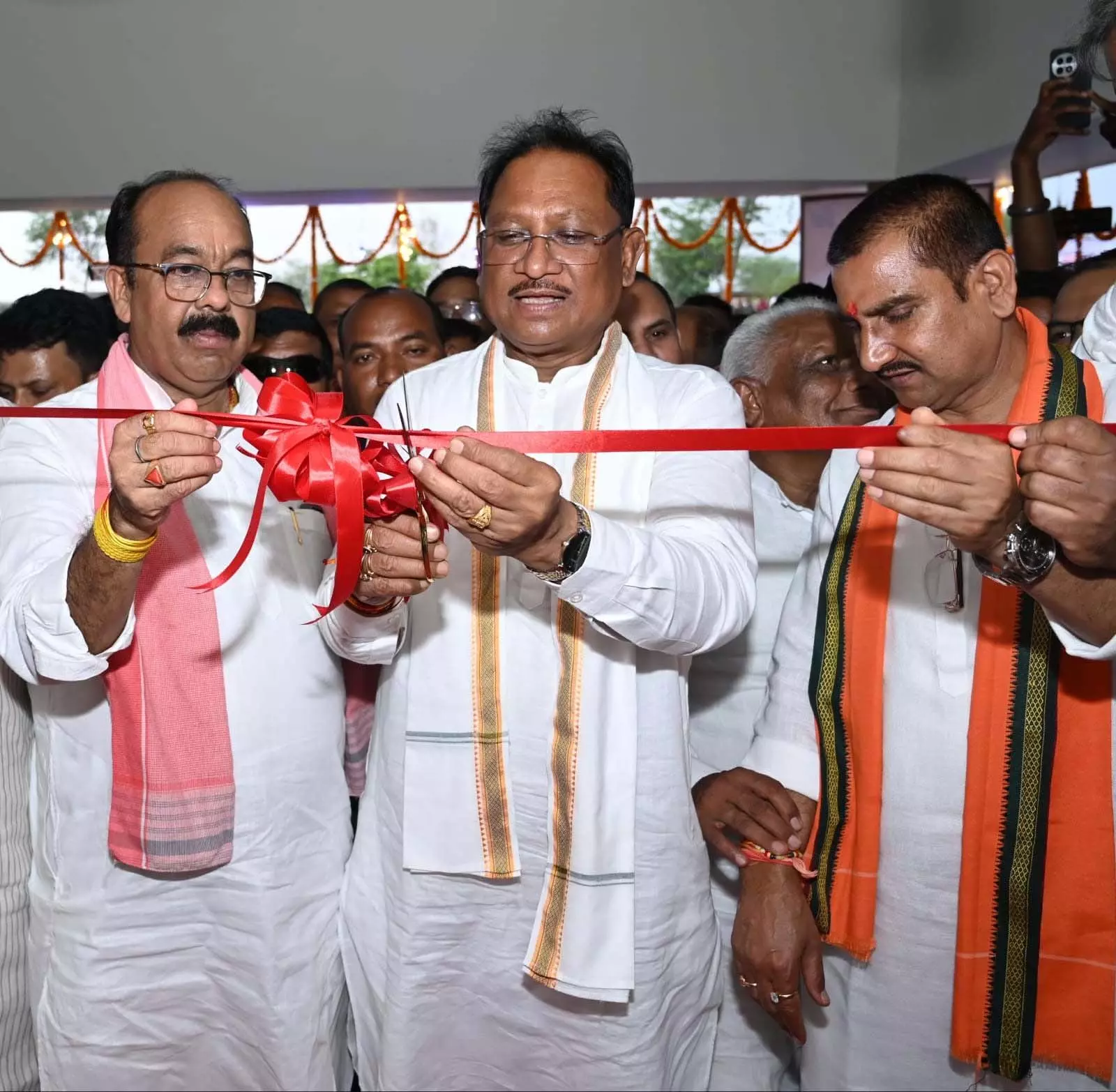 CM साय ने किया मुंगेली में नवनिर्मित जिला परिवहन कार्यालय का लोकार्पण CM साय ने किया मुंगेली में नवनिर्मित जिला परिवहन कार्यालय का लोकार्पण