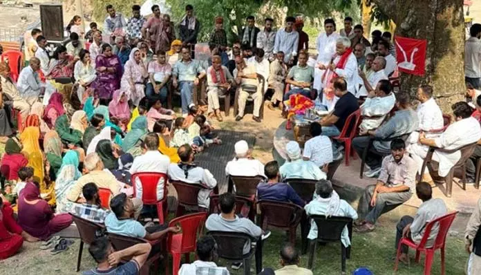 Sadhotra ने सशस्त्र बलों की वीरता का राजनीतिकरण करने के खिलाफ चेतावनी दी Sadhotra ने सशस्त्र बलों की वीरता का राजनीतिकरण करने के खिलाफ चेतावनी दी