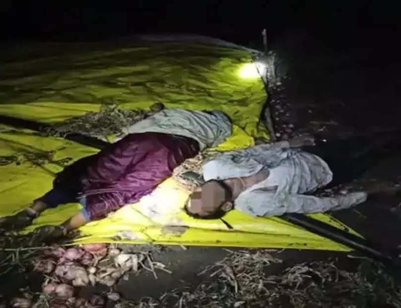 CG BREAKING: आकाशीय बिजली गिरने से दंपत्ति की दर्दनाक मौत CG BREAKING: आकाशीय बिजली गिरने से दंपत्ति की दर्दनाक मौत