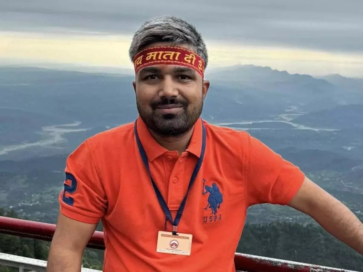 BIG BREAKING: अस्पताल में यूट्यूबर पत्रकार मनीष कश्यप के साथ मारपीट, देखें VIDEO... BIG BREAKING: अस्पताल में यूट्यूबर पत्रकार मनीष कश्यप के साथ मारपीट, देखें VIDEO...