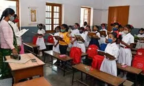 Delhi सरकार ने स्कूलों में बम धमकियों से निपटने के लिए एसओपी जारी किया