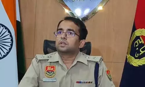 पाकिस्तानी खुफिया एजेंट के संपर्क में थी यूट्यूबर ज्योति मल्होत्रा, वित्तीय विवरणों की हो रही जांच पाकिस्तानी खुफिया एजेंट के संपर्क में थी यूट्यूबर ज्योति मल्होत्रा, वित्तीय विवरणों की हो रही जांच