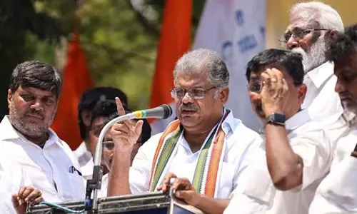 सरकारी स्कूलों की संरचनाओं का निरीक्षण किया जाना चाहिए: GK Vasan सरकारी स्कूलों की संरचनाओं का निरीक्षण किया जाना चाहिए: GK Vasan
