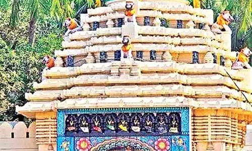 Odisha : पांच साल से तीर्थयात्री इस मंदिर में दर्शन नहीं कर पाए Odisha : पांच साल से तीर्थयात्री इस मंदिर में दर्शन नहीं कर पाए