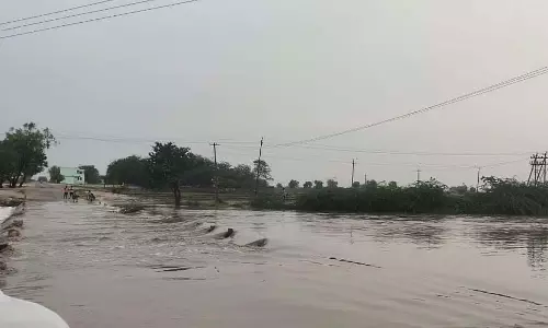 कर्नाटक के कल्याण में बारिश: गर्मी कम हुई कर्नाटक के कल्याण में बारिश: गर्मी कम हुई