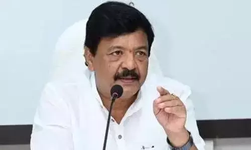 AP: गोदावरी जिलों में तिरंगा रैलियां आयोजित की AP: गोदावरी जिलों में तिरंगा रैलियां आयोजित की