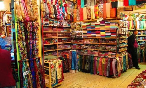 भारत-ब्रिटेन परिधान, घरेलू वस्त्र व्यापार FTA तहत 5-6 वर्षों में दोगुना होगा: ICRA