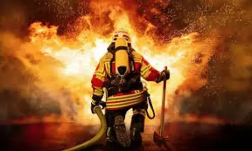 Bandipora: सुंबल के मुख्य बाजार में भीषण आग से हड़कंप