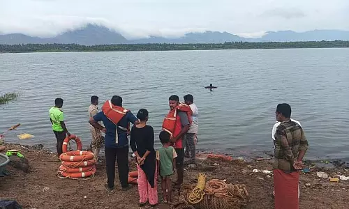 दक्षिण-पश्चिम मानसून चेतावनी: अग्निशमनकर्मी अभ्यास कर रहे