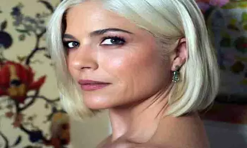 Selma Blair ने ‘लीगली ब्लोंड’ को ‘एक बेहतरीन तोहफा’ बताया Selma Blair ने ‘लीगली ब्लोंड’ को ‘एक बेहतरीन तोहफा’ बताया