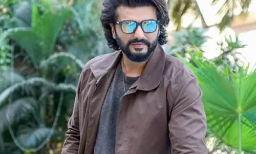 Arjun Kapoor ने सरदार का ग्रैंडसन के 4 साल पूरे होने पर अपने दिवंगत दादा-दादी को याद किया Arjun Kapoor ने सरदार का ग्रैंडसन के 4 साल पूरे होने पर अपने दिवंगत दादा-दादी को याद किया