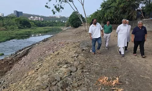 Maharashtra : भारत के जलपुरुष राजेंद्र सिंह ने पुणे के मुला रिवरफ्रंट प्रोजेक्ट की आलोचना की Maharashtra : भारत के जलपुरुष राजेंद्र सिंह ने पुणे के मुला रिवरफ्रंट प्रोजेक्ट की आलोचना की