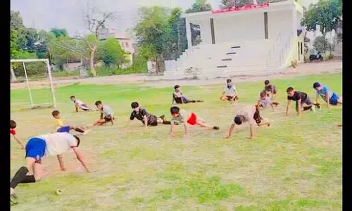 Langroya में खेल और रोज़गार ने बदली तस्वीर, नशे से मिली मुक्ति Langroya में खेल और रोज़गार ने बदली तस्वीर, नशे से मिली मुक्ति