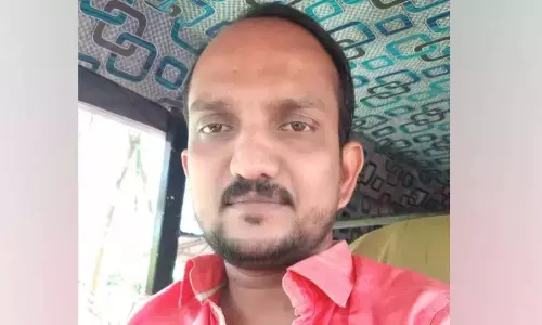 Kerala : रन्नी पेरुनाड में बाइक के नाले में गिर जाने से एक युवक की मौत
