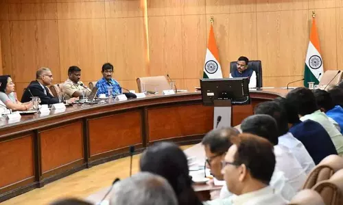 मानसून सीजन से पहले Assam की बाढ़ तैयारियों की समीक्षा की गई