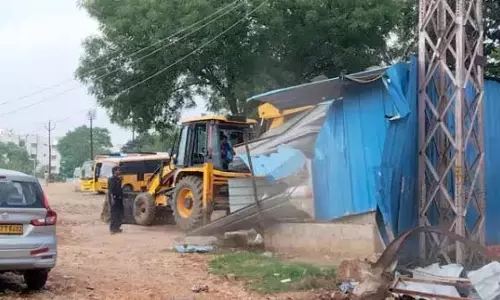 HYDRAA ने हैदरनगर में अतिक्रमण हटाया, 79 मालिकों को ज़मीन वापस की