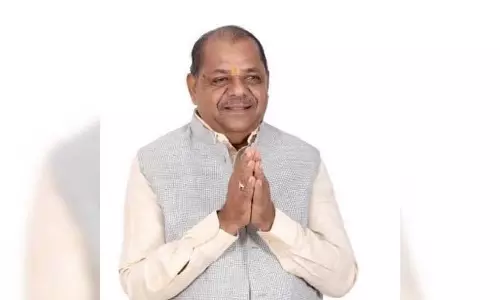 Gujarat: मंत्री का बेटा धोखाधड़ी के आरोप में गिरफ़्तार