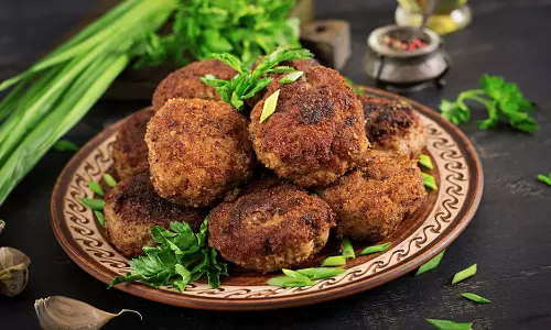 सिर्फ 10 स्टेप्स, में बनाएं बेसन कबाब Recipe मुंह में पानी लाने वाला यह स्नैक सिर्फ 10 स्टेप्स, में बनाएं बेसन कबाब Recipe मुंह में पानी लाने वाला यह स्नैक