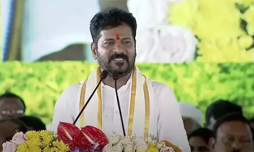 मुझे पलामुरू और नल्लामाला का निवासी होने पर गर्व है: CM मुझे पलामुरू और नल्लामाला का निवासी होने पर गर्व है: CM