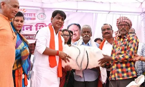 हितग्राहियों को विभिन्न योजनाओं के तहत मिला प्रमाण पत्र