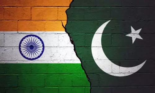 भारत-पाक संघर्ष समझौतों से Jammu में सीमा पर्यटन को झटका भारत-पाक संघर्ष समझौतों से Jammu में सीमा पर्यटन को झटका
