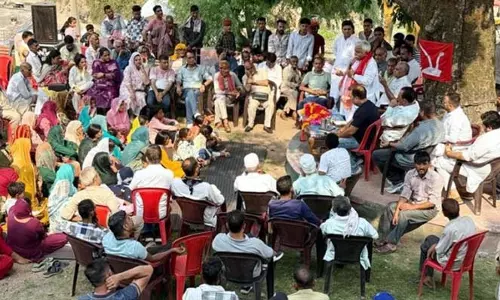 Sadhotra ने सशस्त्र बलों की वीरता का राजनीतिकरण करने के खिलाफ चेतावनी दी