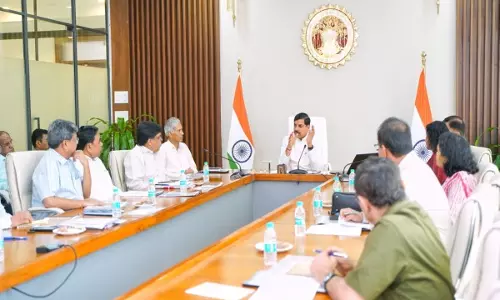 मध्य प्रदेश सरकार कल इंदौर के राजवाड़ा पर करेगी कैबिनेट बैठक मध्य प्रदेश सरकार कल इंदौर के राजवाड़ा पर करेगी कैबिनेट बैठक
