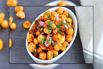 Tangy and crispy चटपटा मखाना रेसिपी 15 मिनट में बनने वाला भारतीय नाश्ता, चाय के समय की आपकी लालसा को दूर करेगा Tangy and crispy चटपटा मखाना रेसिपी 15 मिनट में बनने वाला भारतीय नाश्ता, चाय के समय की आपकी लालसा को दूर करेगा