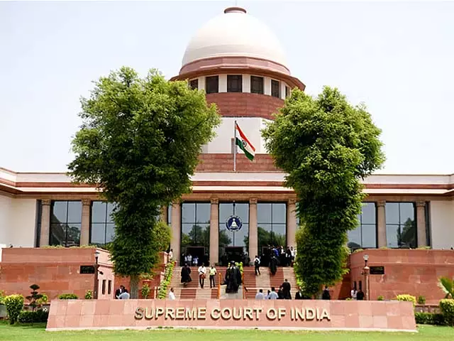 SC ने सफाई कर्मचारी योजना भ्रष्टाचार मामले में DICCI की दलीलें सुनने का निर्देश दिया SC ने सफाई कर्मचारी योजना भ्रष्टाचार मामले में DICCI की दलीलें सुनने का निर्देश दिया