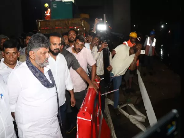70% चिन्हित क्षेत्रों में बाढ़ की समस्या हल हो गई है, शेष को जल्द ही ठीक किया जाएगा: Shivkumar 70% चिन्हित क्षेत्रों में बाढ़ की समस्या हल हो गई है, शेष को जल्द ही ठीक किया जाएगा: Shivkumar