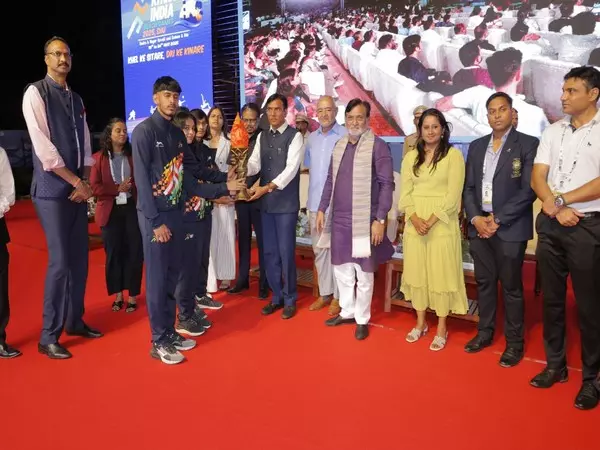 खेलो इंडिया बीच गेम्स खेलों की परिवर्तनकारी शक्ति को दर्शाते हैं: PM Modi खेलो इंडिया बीच गेम्स खेलों की परिवर्तनकारी शक्ति को दर्शाते हैं: PM Modi