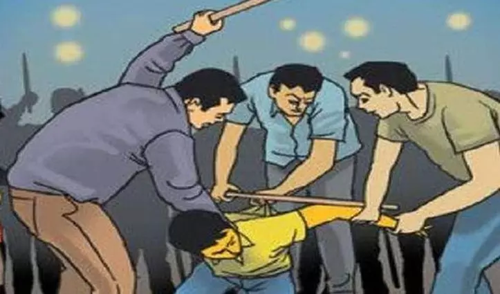 Khatauli: आधा दर्जन युवकों ने राजबीर सिंह टीटू पर जानलेवा हमला किया Khatauli: आधा दर्जन युवकों ने राजबीर सिंह टीटू पर जानलेवा हमला किया