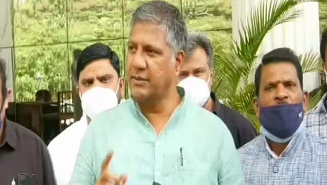 BJP ने विधानसभा से विधायकों के निलंबन को चुनौती देने के लिए अदालत जाने का फैसला किया BJP ने विधानसभा से विधायकों के निलंबन को चुनौती देने के लिए अदालत जाने का फैसला किया
