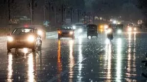 Weather : दिल्ली सहित इन राज्यों में बारिश का अलर्ट, IMD ने जारी किया अलर्ट Weather : दिल्ली सहित इन राज्यों में बारिश का अलर्ट, IMD ने जारी किया अलर्ट