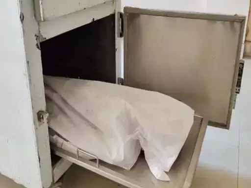 पत्नी ने पति का पार्थिव शरीर मेडिकल कॉलेज को किया दान, अंतिम इच्छा पूरी की पत्नी ने पति का पार्थिव शरीर मेडिकल कॉलेज को किया दान, अंतिम इच्छा पूरी की
