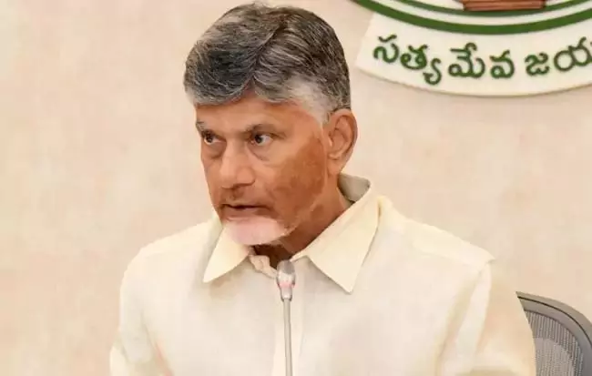 योजनाओं और नागरिक सेवाओं पर अघोषित निरीक्षण: Chandrababu योजनाओं और नागरिक सेवाओं पर अघोषित निरीक्षण: Chandrababu