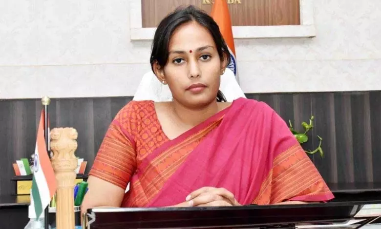 बरसात के पहले पहुंचविहीन क्षेत्रों में खाद्यान एवं दवाईंया पहुंचाने के कलेक्टर ने दिए निर्देश बरसात के पहले पहुंचविहीन क्षेत्रों में खाद्यान एवं दवाईंया पहुंचाने के कलेक्टर ने दिए निर्देश