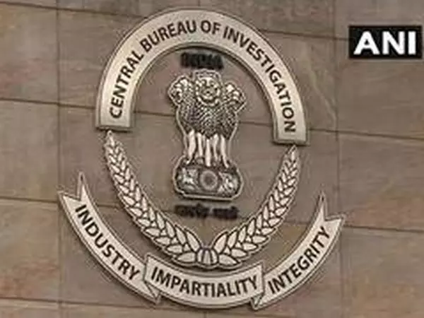 CBI ने डाक विभाग के अधिकारी को रिश्वत लेते पकड़ा CBI ने डाक विभाग के अधिकारी को रिश्वत लेते पकड़ा