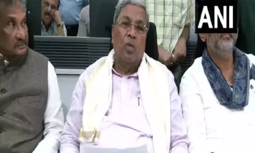 Karnataka CM और उपमुख्यमंत्री भारी बारिश के बाद 21 मई को बेंगलुरु में शहर भर में निरीक्षण करेंगे Karnataka CM और उपमुख्यमंत्री भारी बारिश के बाद 21 मई को बेंगलुरु में शहर भर में निरीक्षण करेंगे
