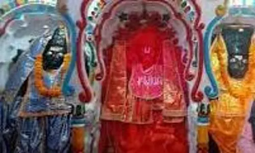 धर्म: बजरंगबली का चमत्कारी मंदिर, जहां 5 मंगलवार तक दर्शन करने से पूरी होती है मनोकामना धर्म: बजरंगबली का चमत्कारी मंदिर, जहां 5 मंगलवार तक दर्शन करने से पूरी होती है मनोकामना