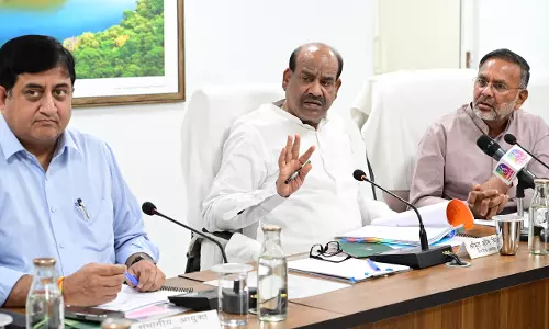 Jaipur: लोकसभा अध्यक्ष ने दिए कार्यों में तेजी लाने के निर्देश Jaipur: लोकसभा अध्यक्ष ने दिए कार्यों में तेजी लाने के निर्देश