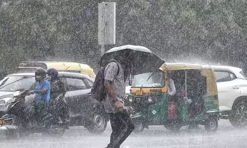 अगले एक सप्ताह तक भारी बारिश का अनुमान: बेंगलुरु समेत 13 जिलों के लिए येलो अलर्ट घोषित अगले एक सप्ताह तक भारी बारिश का अनुमान: बेंगलुरु समेत 13 जिलों के लिए येलो अलर्ट घोषित